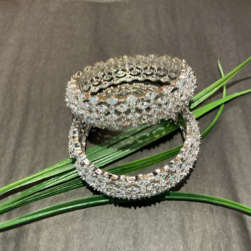 RK111 BRACELET 5 LINE CZ PAIR SIZE 2.4