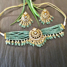 VD202 ALIA LEGACY MULTISTRAND SAGE GREEN CHOKER SET