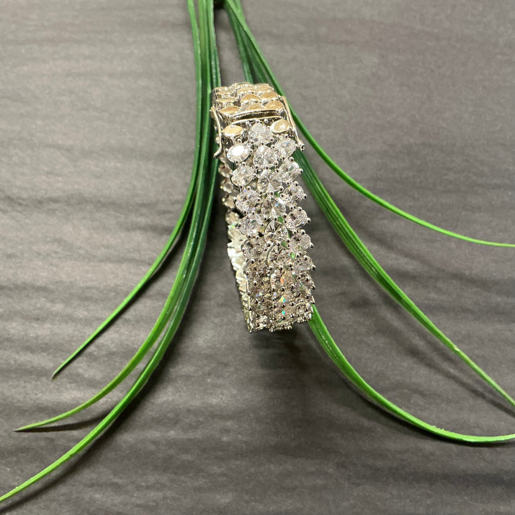 RK89 BRACELET 3 LINE CZ 2.2