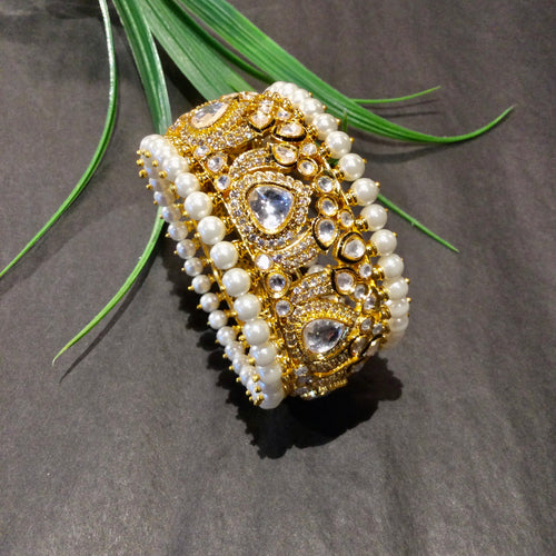 SG4084 BRACELET THICK KUNDAN AND PEARL YELLOW GOLD SIZE 2.2