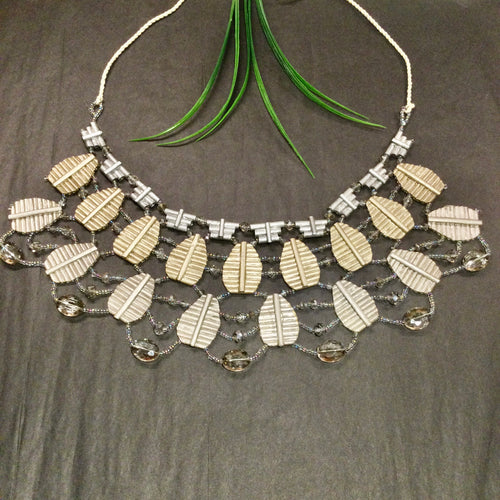 PJ370 PAPER CLEOPATRA LEAVES