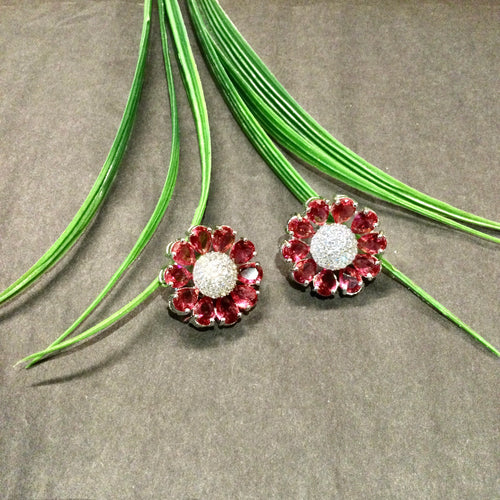 GA923 EARRING FLOWER STUDS
