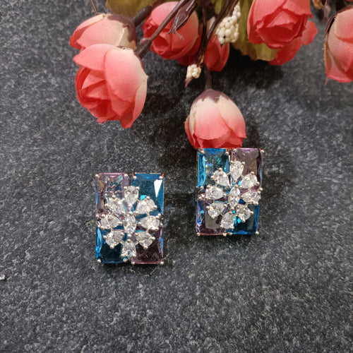 PP6984 EARRING SHADED RECTANGLE STUDS