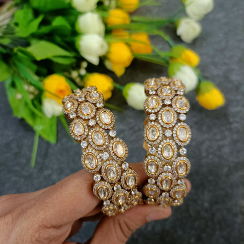 PP7079 BRACELET 3 LINE OVAL KUNDAN PAIR SIZE 2.4