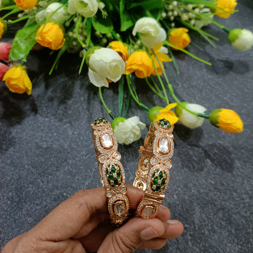 PP7086 BRACELET GREEN POLKI PAIR SIZE 2.4