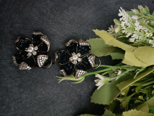 PP7154 EARRING FLOWER STUDS