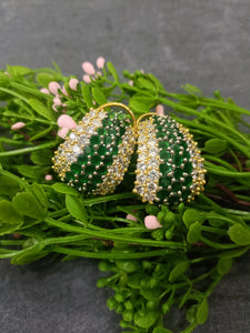 PP7158 EARRING GREEN HOOPS