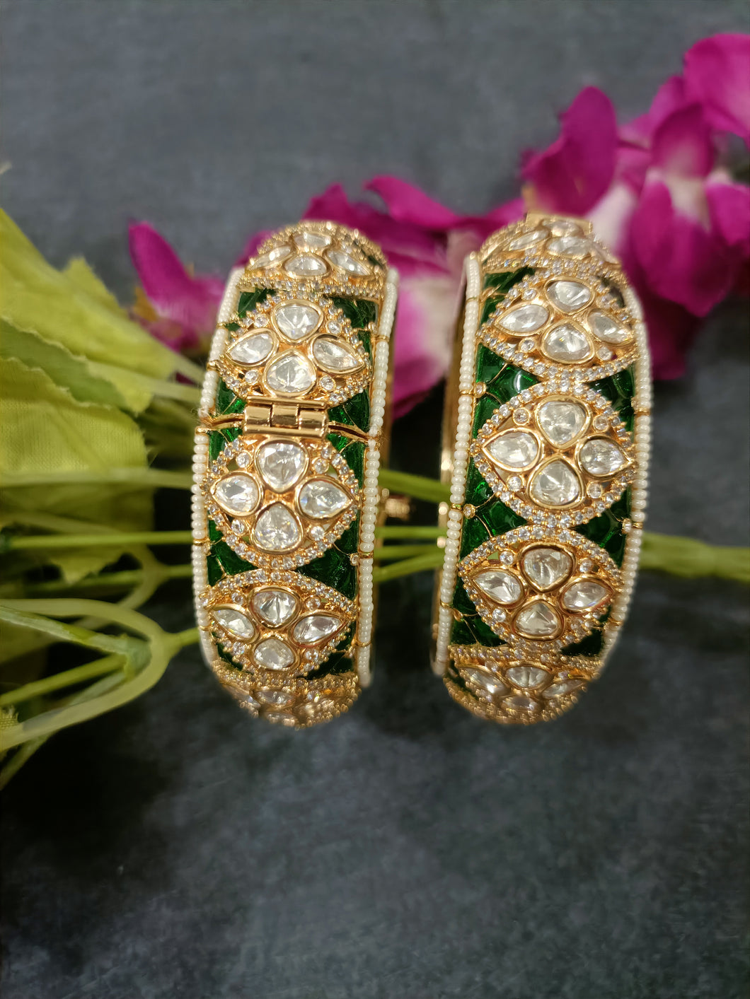 PP7172 BRACELET GREEN KUNDAN FLOWER PAIR SIZE 2.4