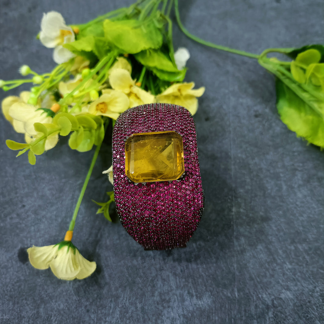 PP7317 BRACELET PAVE CENTER STONE