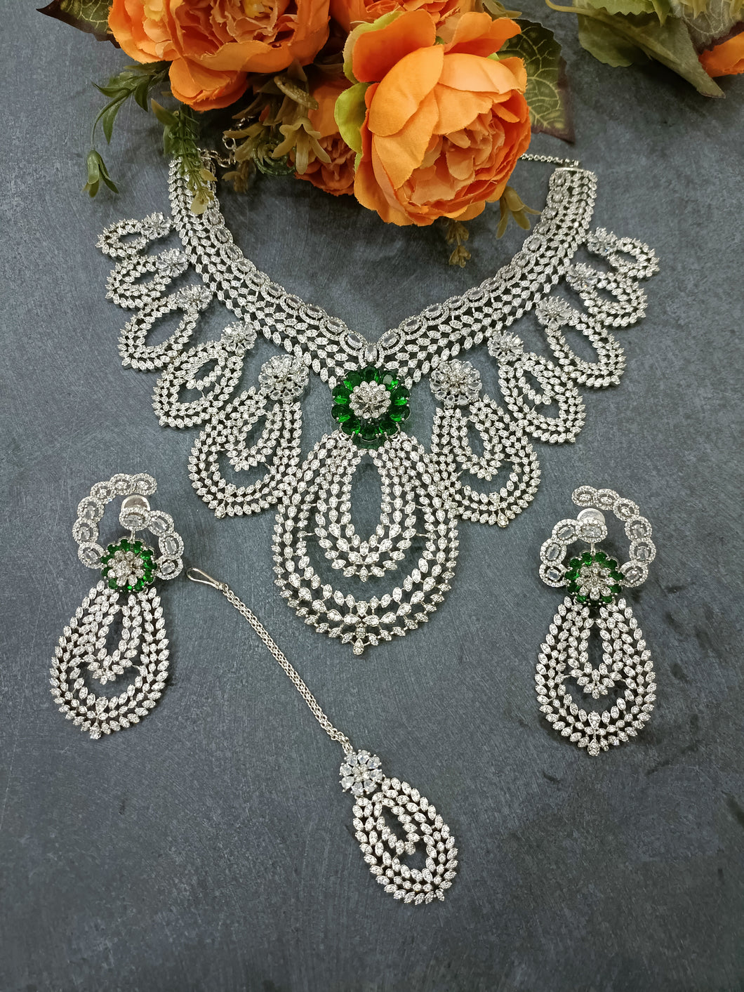 PP7319 “MALA” - MULTI CIRCLE CZ SET WITH GREEN ACCENT AND TIKKA