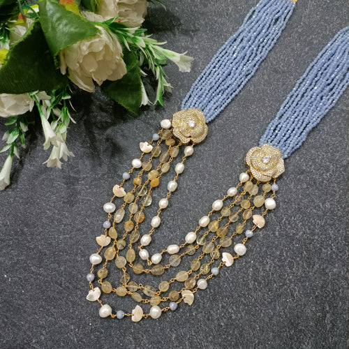 PP6428 GLAMOUR LAYERED BEIGE PEARLS SIDE PENDANTS