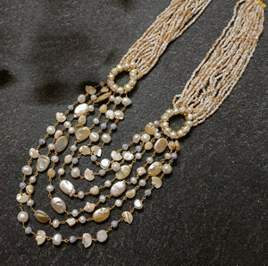 PP6425 GLAMOUR LAYERED BEIGE PEARLS SIDE PENDANTS