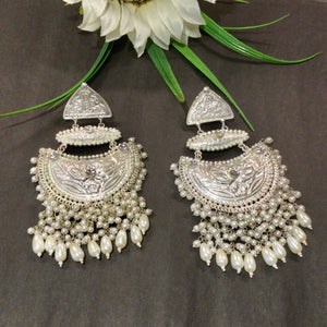 KJ433 EARRING GERMAN SILVER