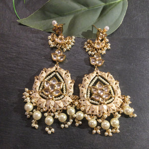 TD1447 EARRING IVORY MEENAKARI