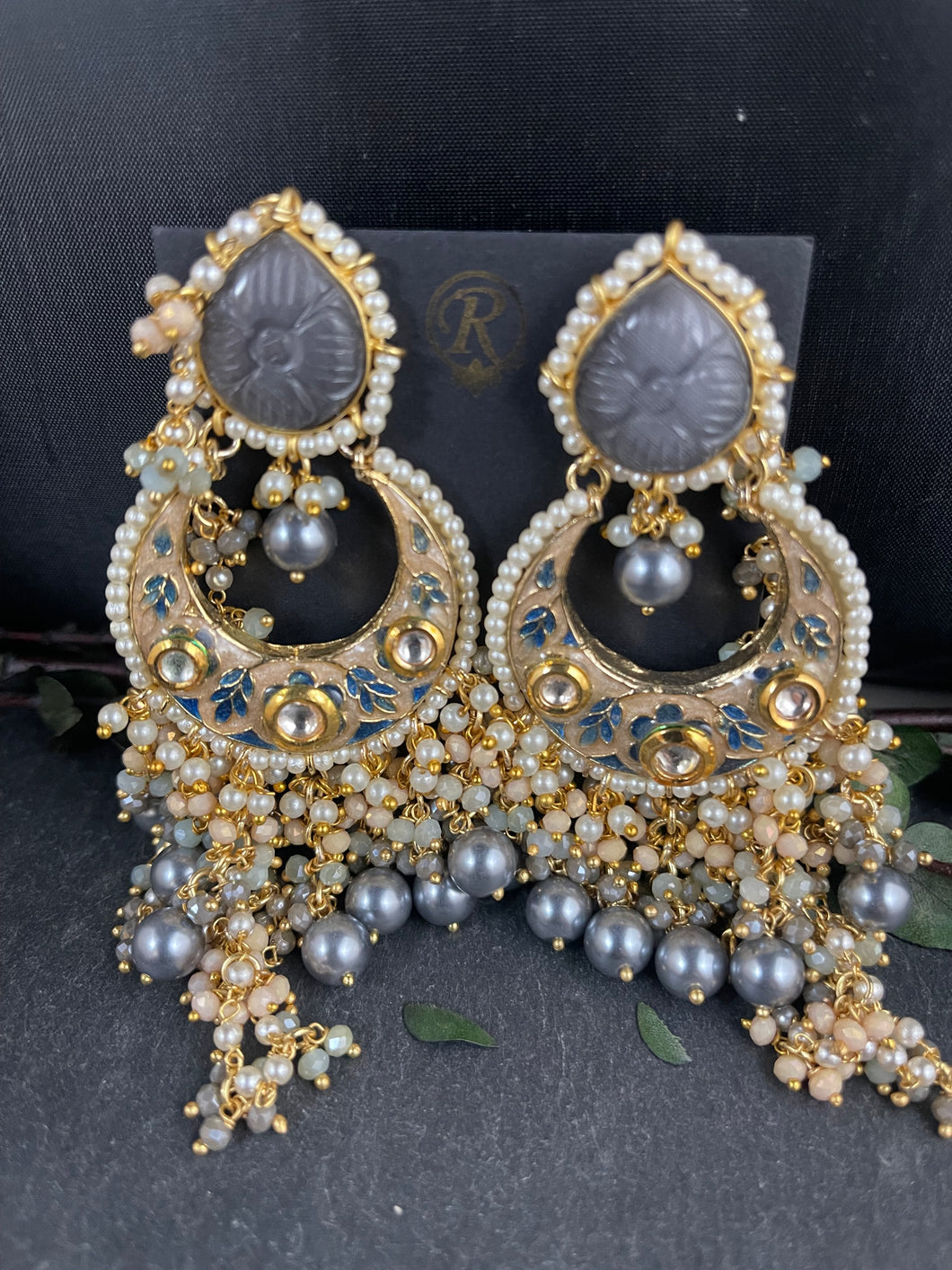 TD1446 EARRING GREY PEACH MEENA EARRINGS WITH SIDE ATTACHMENTS