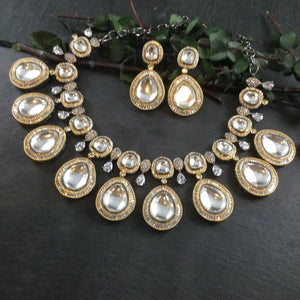 SG3257 GLAMOUR MADHURI NECKLACE COLORLESS