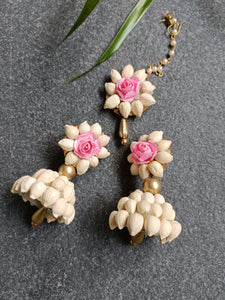 PP5910 FLORAL EARRINGS AND TIKKA LIGHT PINK