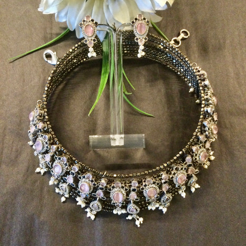 SG3624 WIRE CHOKER IN GS LIGHT PINK WITH EARRINGS