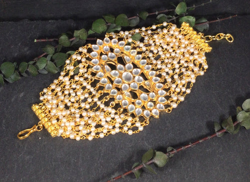 AA17 GORGEOUS KUNDAN MESH BRACELET WITH SMALL PEARLS