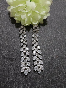 PP5620 EARRING LONG LINE CZ CLEAR