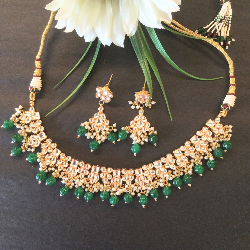 AA150 LEGACY GREEN CLASSIC DELICATE KUNDAN SET