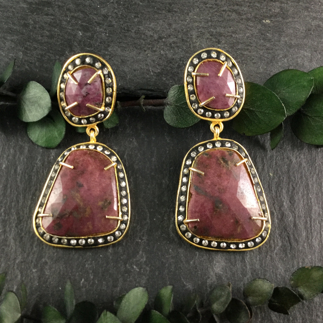 TD1145 EARRING SAPPHIRE SEMI PRECIOUS MAUVE 2 STONE